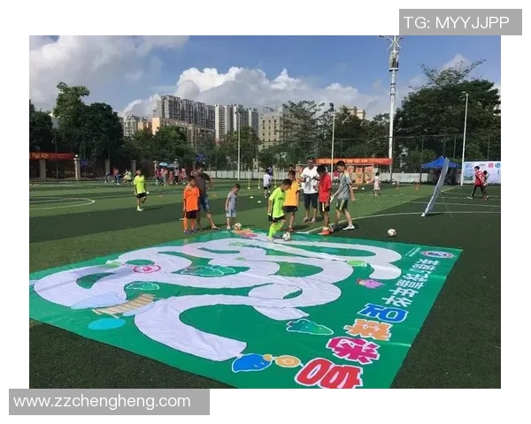 快乐足球球星训练营全面提升青少年运动技能与团队合作能力